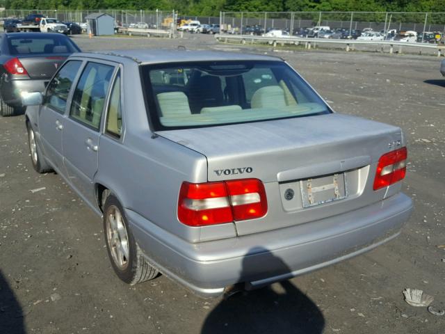 YV1LS553XW1427741 - 1998 VOLVO S70 SILVER photo 3