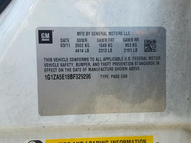 1G1ZA5E18BF329296 - 2011 CHEVROLET MALIBU LS WHITE photo 10