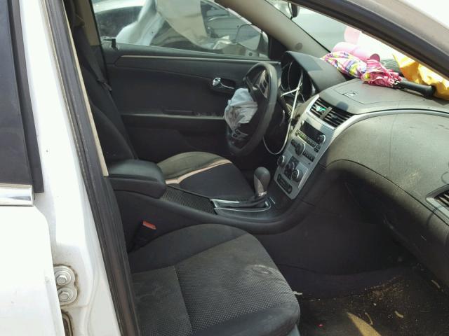 1G1ZC5E04A4125882 - 2010 CHEVROLET MALIBU 1LT 白色 照片 5