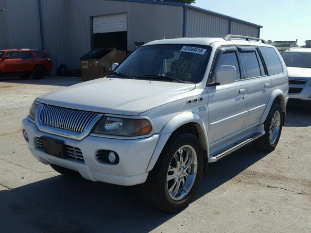 JA4LS41R13J022965 - 2003 MITSUBISHI MONTERO SP WHITE photo 2