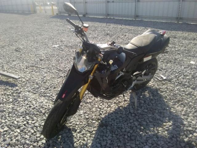 ZD4TVC002BS000013 - 2011 APRILIA DORSODURO BLACK photo 2