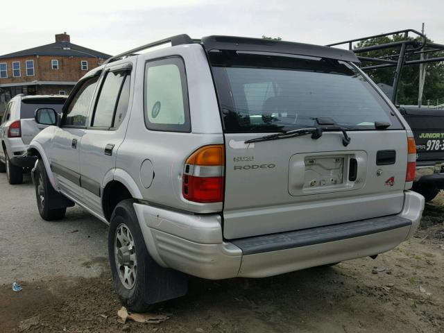 4S2CM58W1W4371570 - 1998 ISUZU RODEO S SILVER photo 3