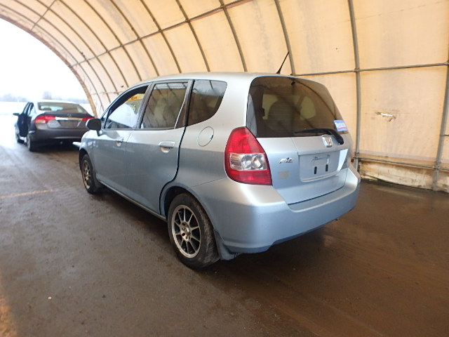 JHMGD37417S003404 - 2007 HONDA FIT BLUE photo 3