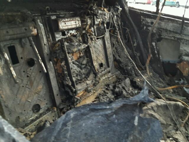 1G4GC5ED3BF302005 - 2011 BUICK LACROSSE C BURN photo 6