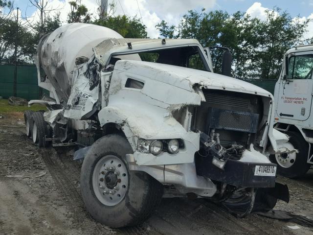 4V5KC9UF72N312406 - 2002 VOLVO VHD WHITE photo 1