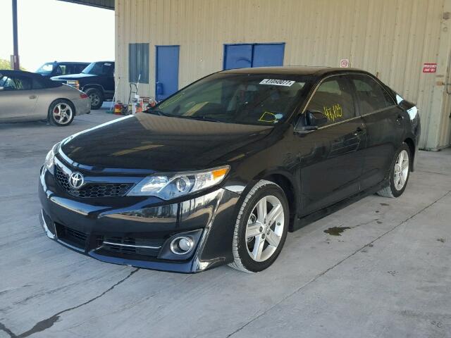 4T1BF1FK2DU697560 - 2013 TOYOTA CAMRY L 黑色 照片 2