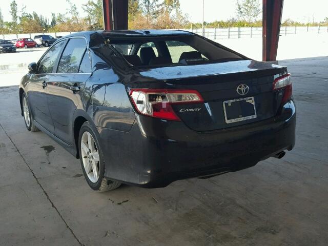 4T1BF1FK2DU697560 - 2013 TOYOTA CAMRY L 黑色 照片 3