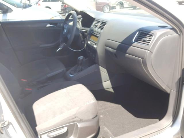 3VW2K7AJ1BM336627 - 2011 VOLKSWAGEN JETTA BASE 灰色 照片 5