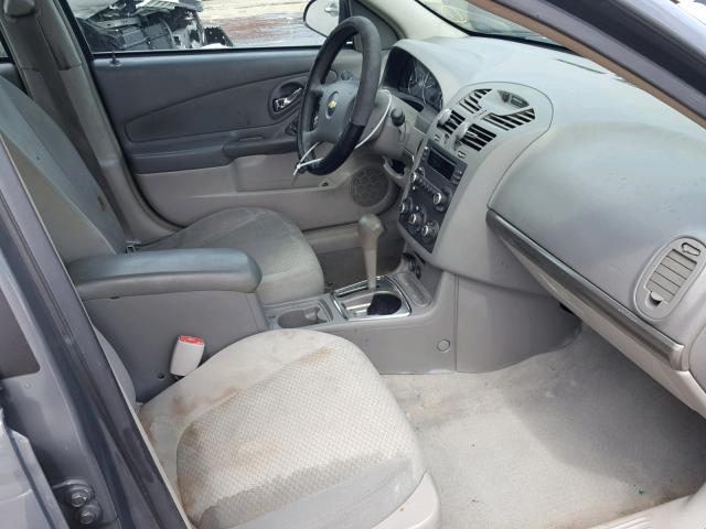 1G1ZS58F58F135886 - 2008 CHEVROLET MALIBU LS 灰色 照片 5