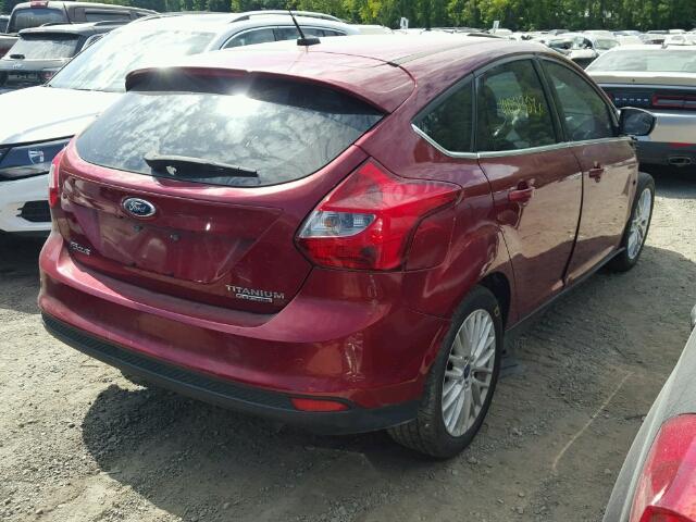 1FADP3N28EL107754 - 2014 FORD FOCUS TITA RED photo 4