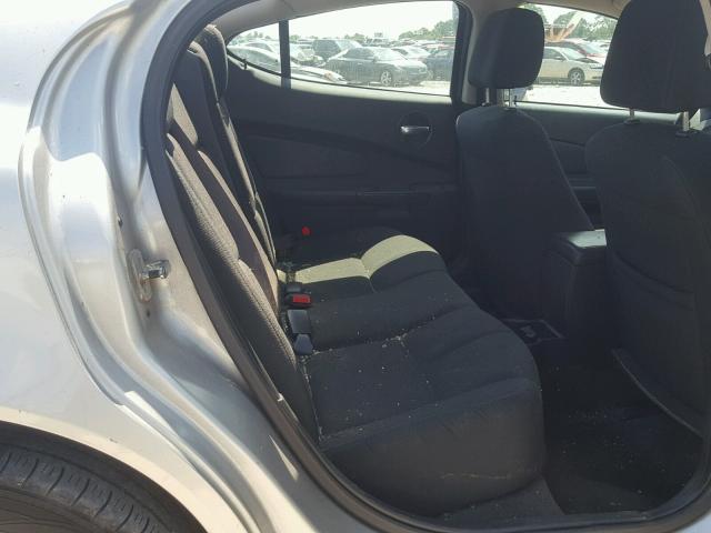 2G2WP552181121315 - 2008 PONTIAC GRAND PRIX Gümüş foto 6