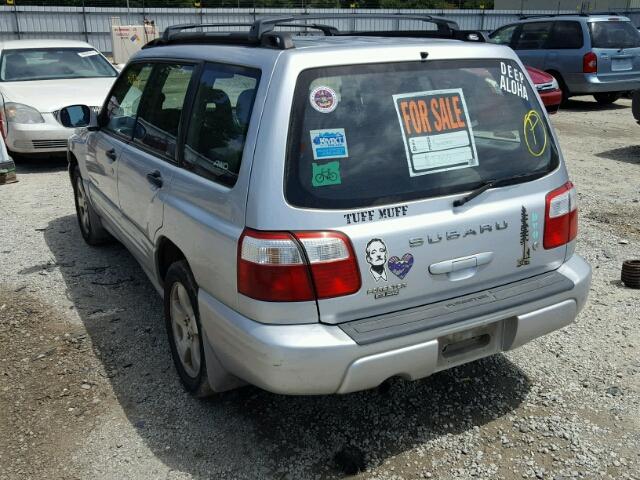 JF1SF65632H746847 - 2002 SUBARU FORESTER S 银色 照片 3