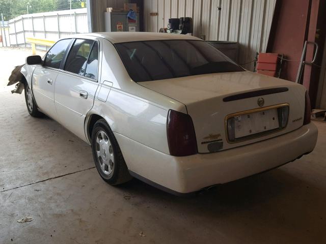 1G6KD54YX2U207083 - 2002 CADILLAC DEVILLE WHITE photo 3