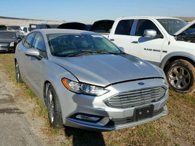 3FA6P0H74HR178762 - 2017 FORD FUSION SILVER photo 1