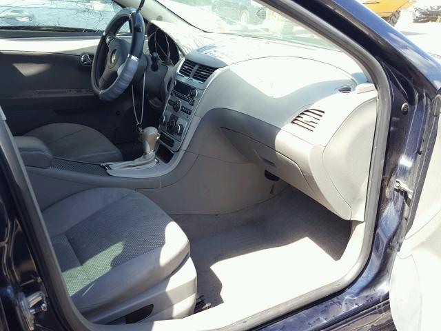 1G1ZB5E17BF376638 - 2011 CHEVROLET MALIBU LS ლურჯი ფოტო 5
