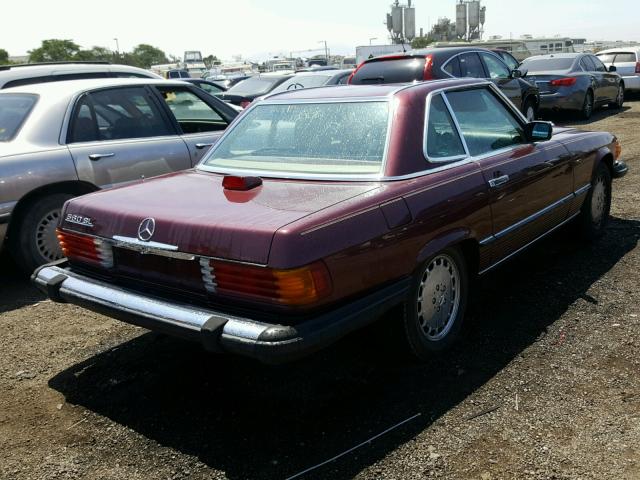 WDBBA48D7GA047243 - 1986 MERCEDES-BENZ 560 SL MAROON photo 4