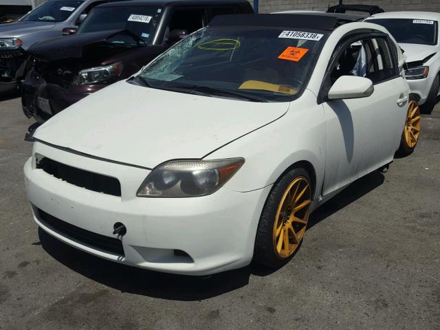 JTKDE167280223819 - 2008 TOYOTA SCION TC 白色 照片 2