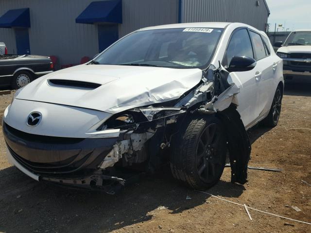 JM1BL1L32D1793765 - 2013 MAZDA SPEED 3 WHITE photo 2