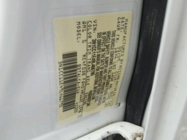 3N1CC11E49L466795 - 2009 NISSAN VERSA S WHITE photo 10