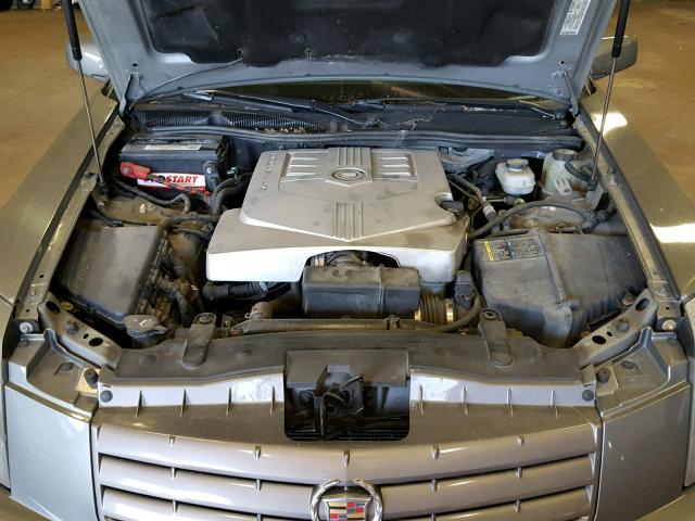 1G6DM577240111812 - 2004 CADILLAC CTS GRAY photo 7