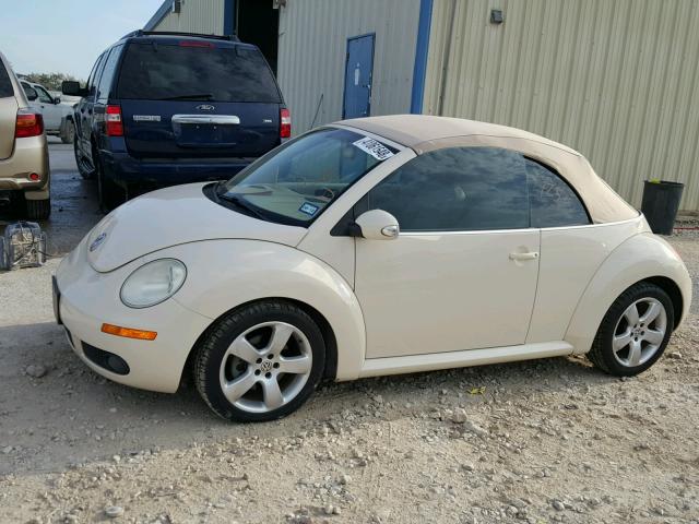 3VWSG31Y96M315781 - 2006 VOLKSWAGEN NEW BEETLE 米色 照片 9