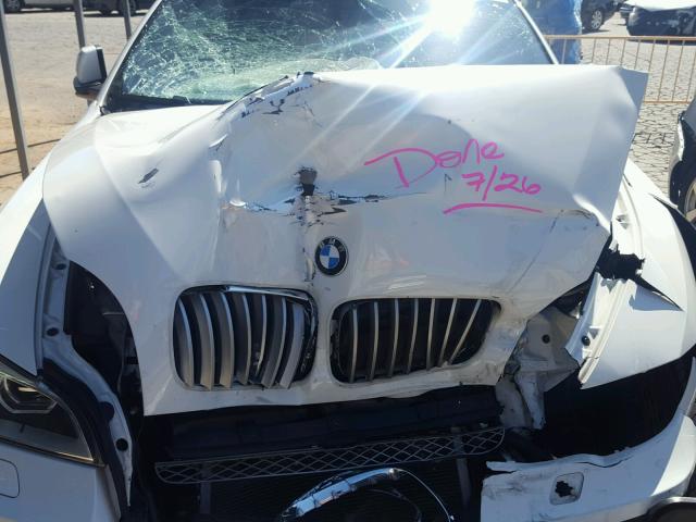5UXFG8C58DL591189 - 2013 BMW X6 XDRIVE5 WHITE photo 7