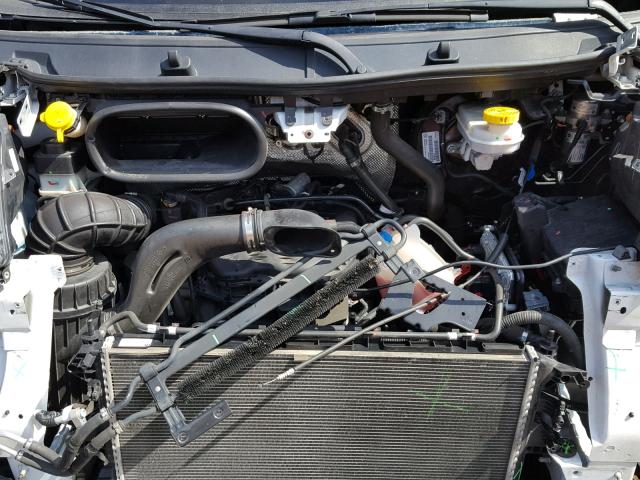 3C6TRVNG5HE523174 - 2017 RAM PROMASTER 白色 照片 7