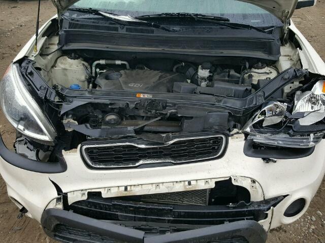 KNDJT2A55D7534660 - 2013 KIA SOUL CREAM photo 7