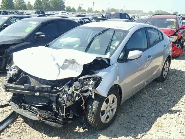 KNAFK4A66F5330152 - 2015 KIA FORTE LX SILVER photo 2