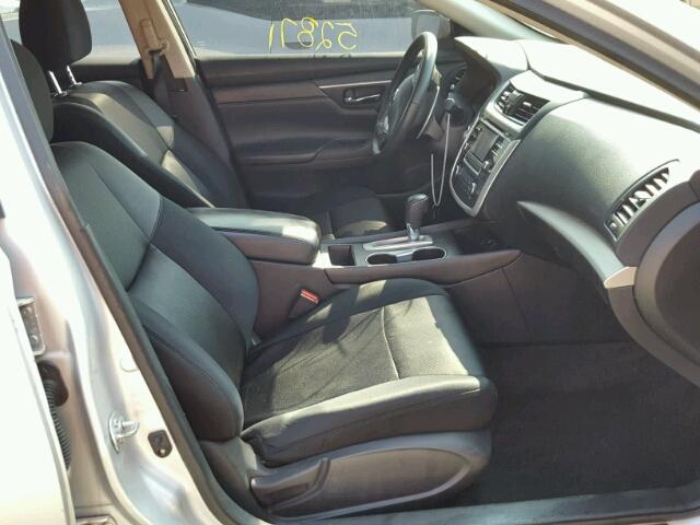 1N4AL3AP5GC201352 - 2016 NISSAN ALTIMA 2.5 SILVER photo 5