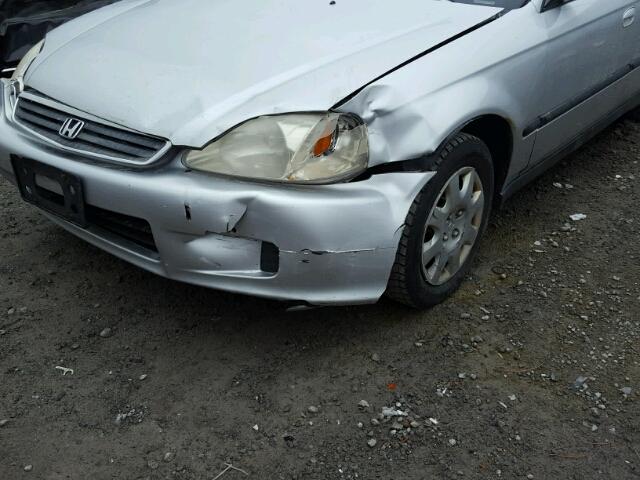 2HGEJ6612YH925135 - 2000 HONDA CIVIC BASE SILVER photo 9