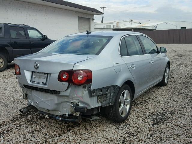 3VWRM71K49M131010 - 2009 VOLKSWAGEN JETTA SE 银色 照片 4