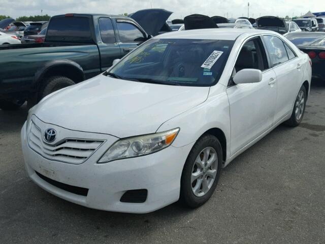 4T4BF3EK6BR143728 - 2011 TOYOTA CAMRY BASE WHITE photo 2