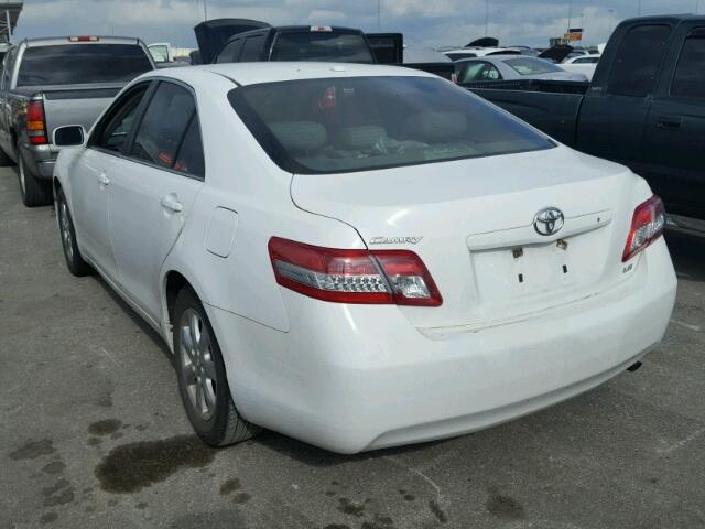 4T4BF3EK6BR143728 - 2011 TOYOTA CAMRY BASE WHITE photo 3