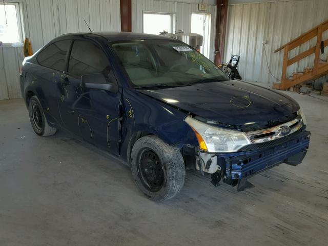 1FAHP32N28W135066 - 2008 FORD FOCUS S/SE BLUE photo 1