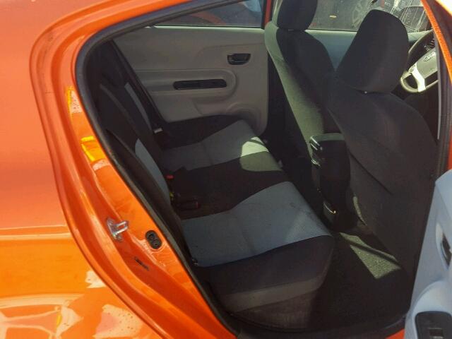 JTDKDTB35C1018725 - 2012 TOYOTA PRIUS C ORANGE photo 6