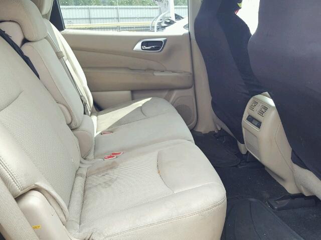 5N1DR2MM5HC604584 - 2017 NISSAN PATHFINDER WHITE photo 6