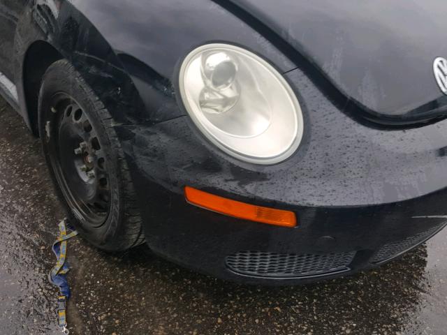 3VWPW3AG7AM003113 - 2010 VOLKSWAGEN NEW BEETLE 黑色 照片 9