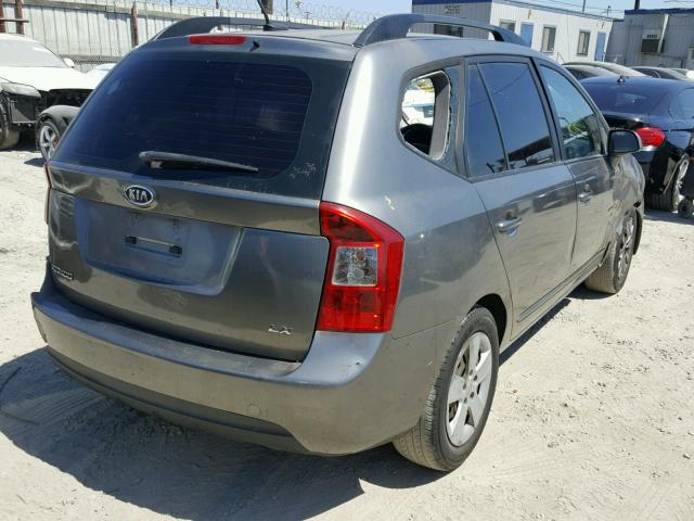 KNAFG528897261299 - 2009 KIA RONDO BASE GRAY photo 4