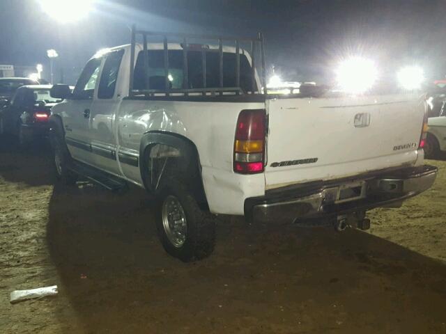 1GCHK29162E194382 - 2002 CHEVROLET SILVERADO WHITE photo 3