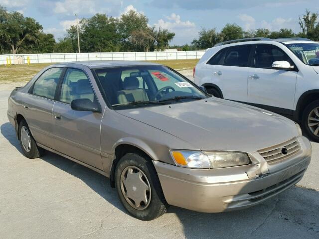 4T1BG22K3WU305312 - 1998 TOYOTA CAMRY CE BROWN photo 1