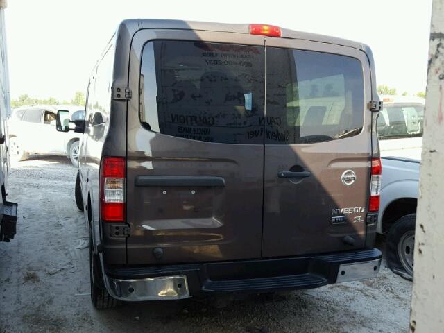 5BZAF0AA0GN851027 - 2016 NISSAN NV 3500 BROWN photo 3