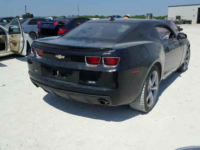 2G1FC1E38D9227550 - 2013 CHEVROLET CAMARO LT BLACK photo 4