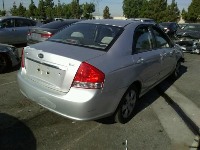 KNAFE122185532434 - 2008 KIA SPECTRA EX SILVER photo 4