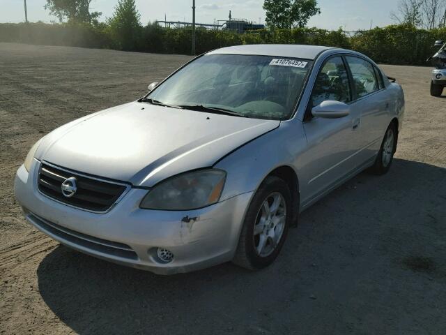 1N4AL11D22C237714 - 2002 NISSAN ALTIMA BAS SILVER photo 2