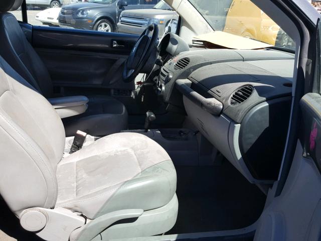 3VWSG31Y57M401249 - 2007 VOLKSWAGEN NEW BEETLE 石墨色 照片 5