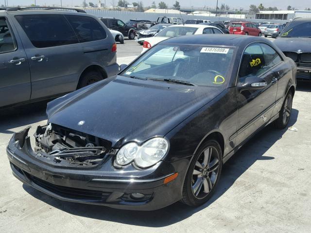 WDBTJ56H97F217587 - 2007 MERCEDES-BENZ CLK 350 BLACK photo 2