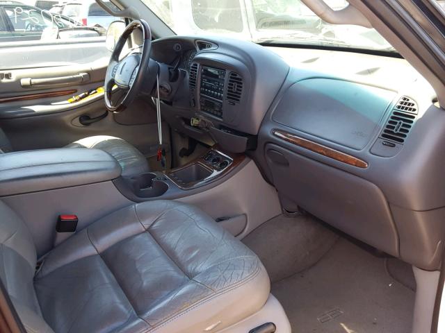 5LMFU28R61LJ27325 - 2001 LINCOLN NAVIGATOR BLACK photo 5