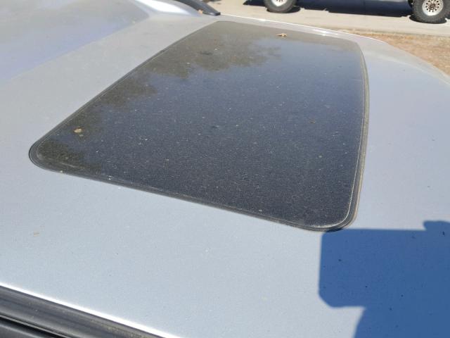 1J8HG58296C283144 - 2006 JEEP COMMANDER ნაცრისფერი ფოტო 9