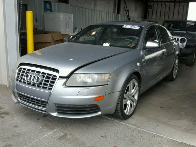 WAUDN74F98N024478 - 2008 AUDI S6 QUATTRO GRAY photo 2